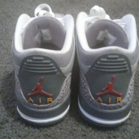 cool gray Jordan 3s